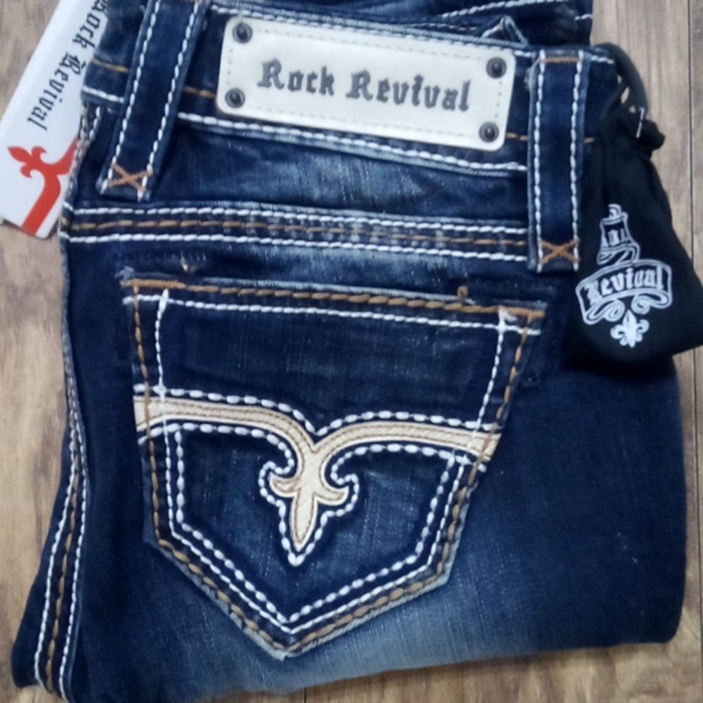 Rock Revival Women's 26 Straight Blair Embellished Faux Leather NWT